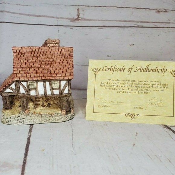 Vintage David Winter 1980 Little Market - Picture 1 of 12